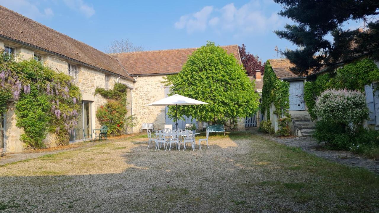Belle Suite Dans Corps De Ferme - Logement Alicia Villiers-sous-Grez Esterno foto