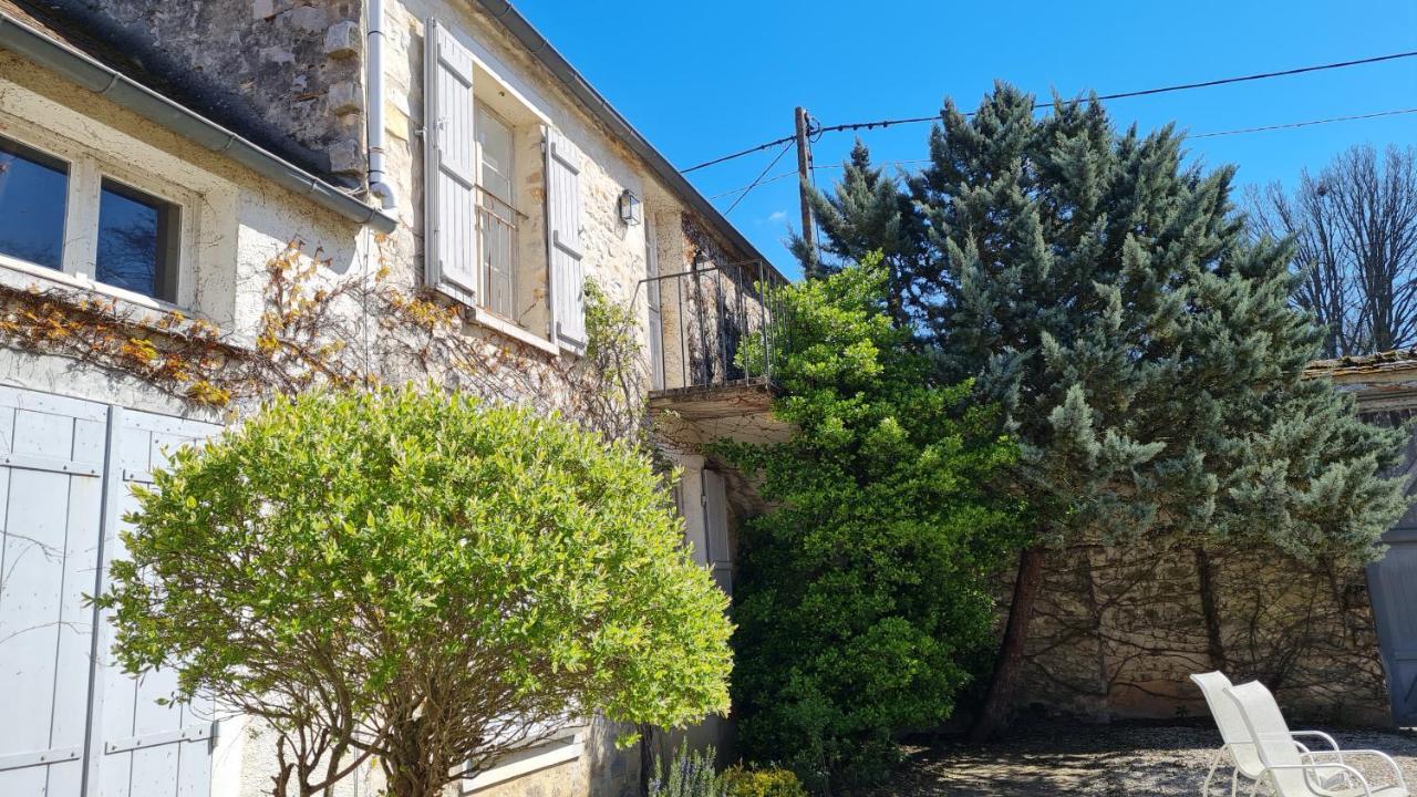Belle Suite Dans Corps De Ferme - Logement Alicia Villiers-sous-Grez Esterno foto